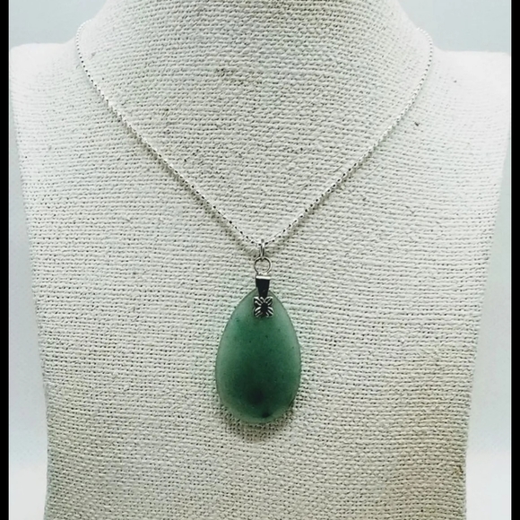Necklace w/ Moss Agate Stone - Picture 4 of 4